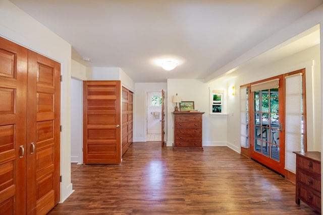 1220 W Kuiaha Rd, Haiku, HI 96708 - entryway with dark wood finished floors
