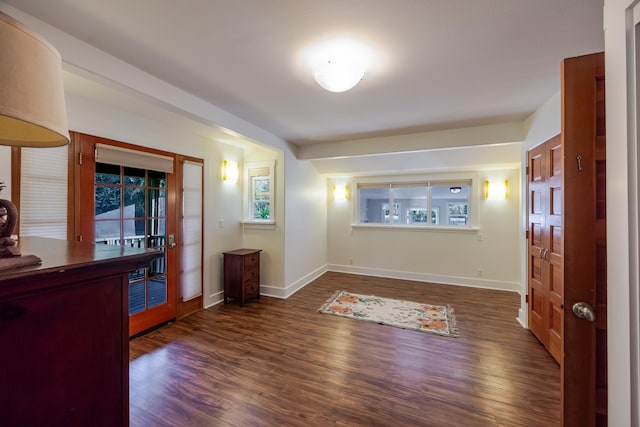 1220 W Kuiaha Rd, Haiku, HI 96708 - foyer entrance with wood finished floors and baseboards
