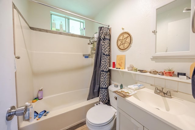 1220 W Kuiaha Rd, Haiku, HI 96708 - bathroom featuring shower / tub combo and vanity