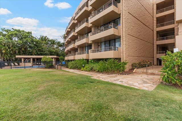 3615 Lower Honoapiilani Rd Unit 317, Lahaina, HI 96761 - view of apartment building / complex