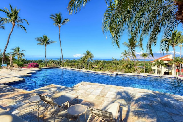 3150 Wailea Alanui Dr Unit 3807, Kihei, HI 96753 - pool with a patio area
