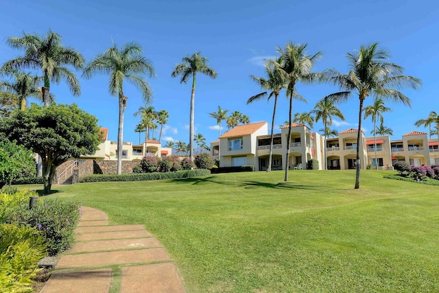 3150 Wailea Alanui Dr Unit 3807, Kihei, HI 96753 - view of community with a yard