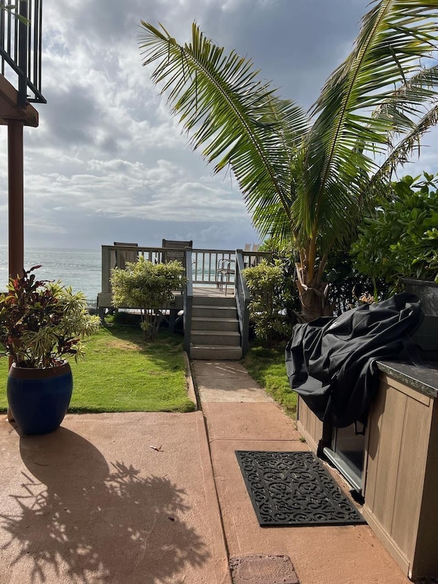 3559 Lower Honoapiilani Rd Unit 709, Lahaina, HI 96761 - view of patio / terrace featuring a deck with water view