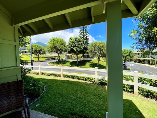 view of yard with a mountain view