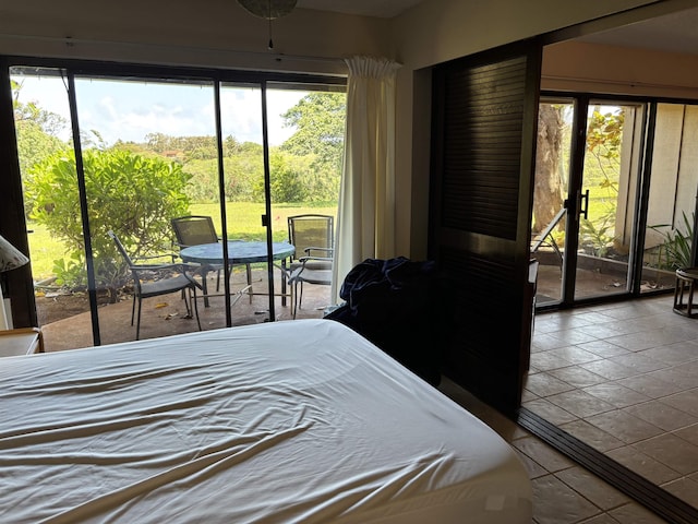 50 Kepuhi Pl Unit 159, Maunaloa, HI 96770 - bedroom with access to exterior