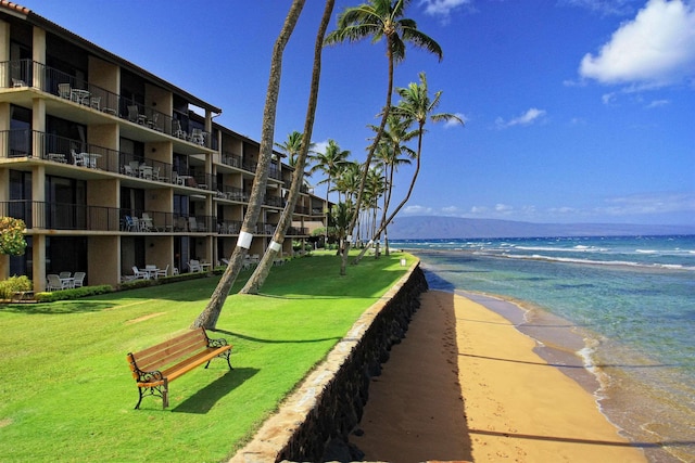 3543 Lower Honoapiilani Rd Unit B401-13B, Lahaina, HI 96761 - surrounding community with view of water and beach