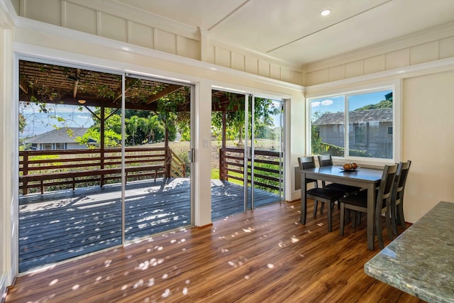 view of sunroom / solarium