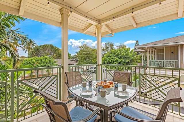 24 One Hali Ln Unit 7-203, Kihei, HI 96753 - balcony featuring outdoor dining space