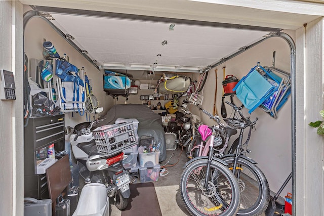 24 One Hali Ln Unit 7-203, Kihei, HI 96753 - view of garage
