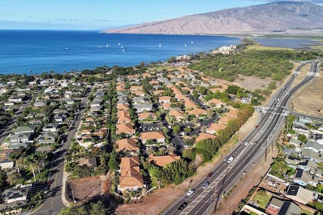 bird's eye view featuring a water and mountain view