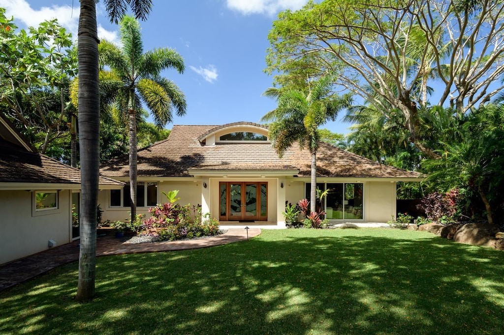 10 Hui Rd E, Lahaina, HI 96761 - rear view of property featuring french doors and a yard