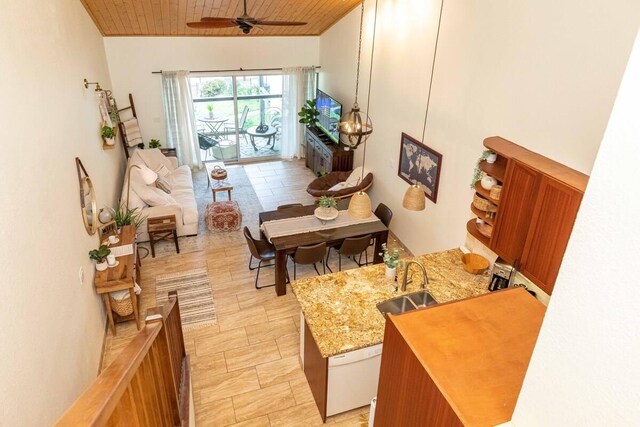 2737 S Kihei Rd Unit 311, Kihei, HI 96753 - sitting room featuring wooden ceiling and a ceiling fan