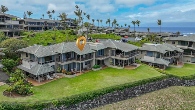 bird's eye view with a water view