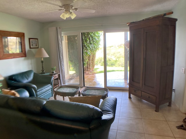 Listing photo 3 for 50 Kepuhi Pl Unit 152, Maunaloa HI 96770