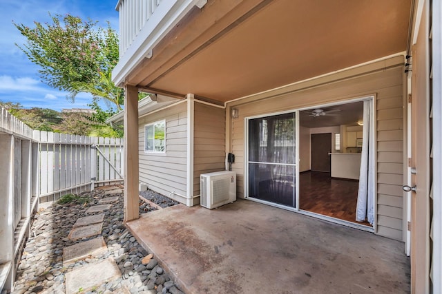 36 Kunihi Ln Unit 213, Kahului, HI 96732 - view of patio / terrace featuring fence