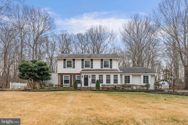 view of front of house with a front yard