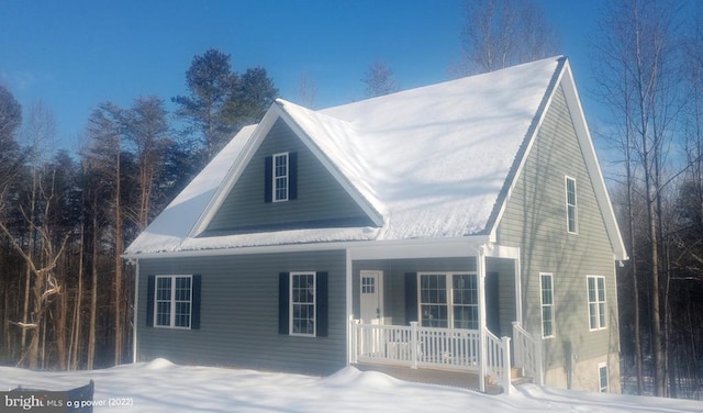 view of front of house featuring a porch