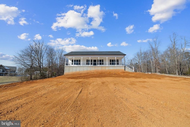 view of front of property