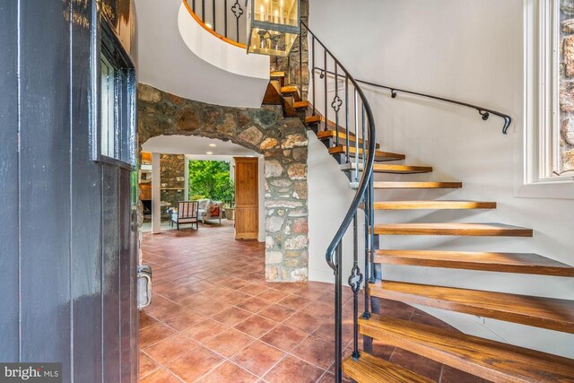 kitchen with light tile patterned floors