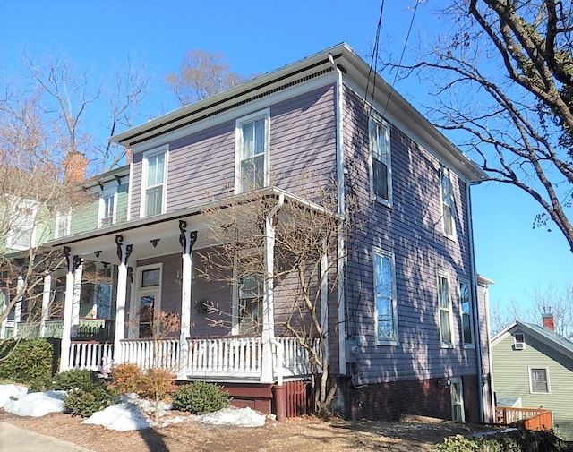 view of front of home featuring covered porch