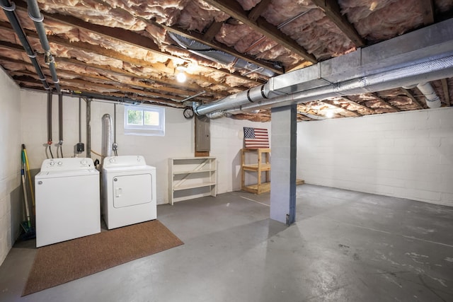 basement featuring washer and dryer