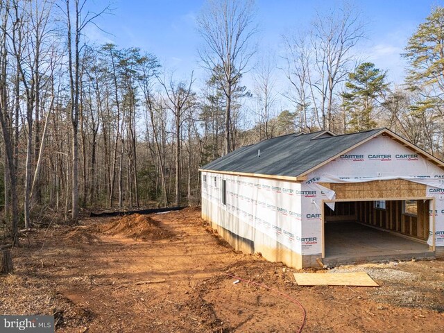 view of side of property