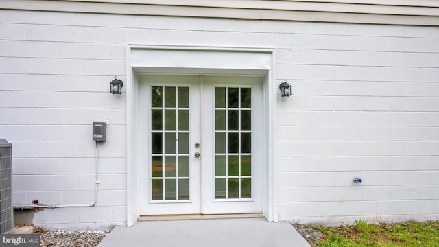 property entrance with french doors