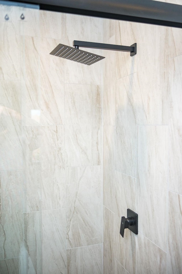 interior details with tiled shower