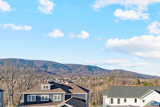 Listing photo 3 for 3492 Rowcross St, Crozet VA 22932