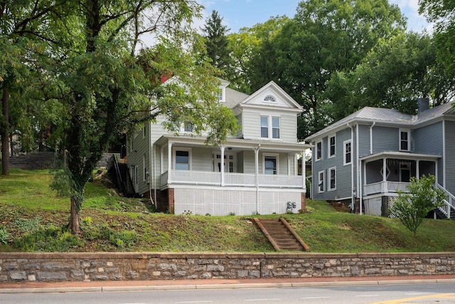 view of front of home with covered porch