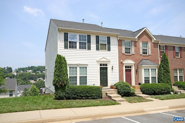multi unit property with uncovered parking