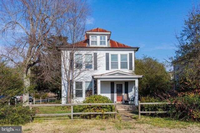 view of front of property