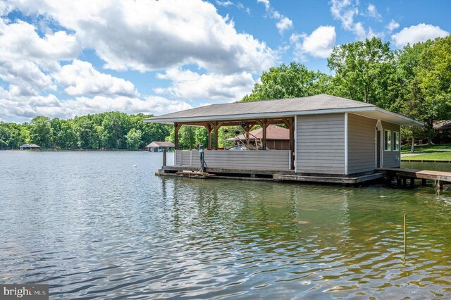 view of dock featuring a water view