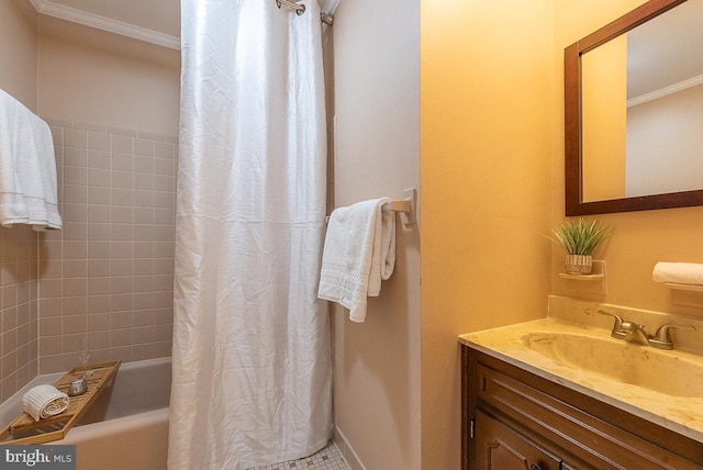 full bath featuring shower / tub combo, crown molding, vanity, and baseboards