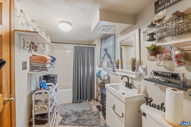 325 10 1/2 St NW, Charlottesville, VA 22903 - laundry room with a sink