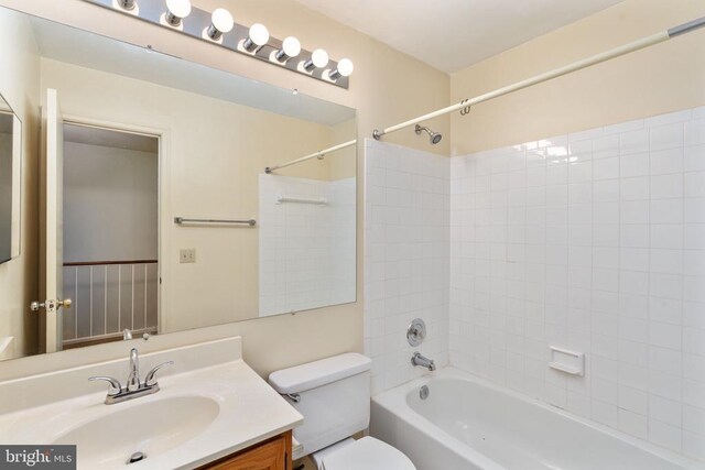 10718 Brice Ct, Fredericksburg, VA 22407 - bathroom with vanity, toilet, and shower / bath combination