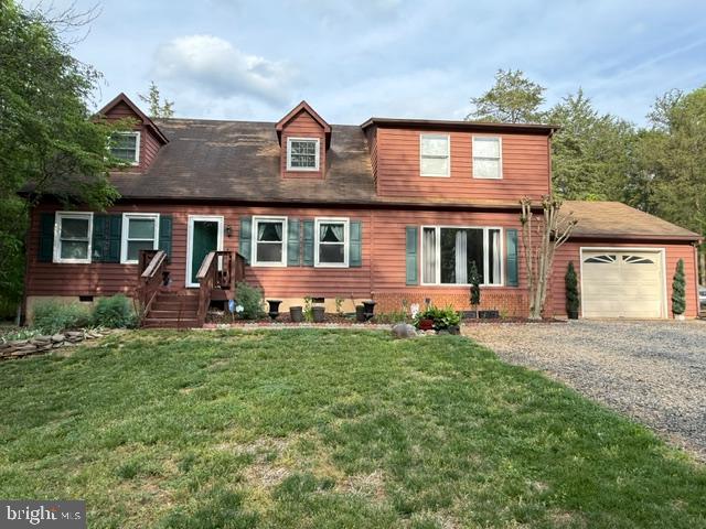 11223 Beales Branch Ln, Remington, VA 22734 - view of front of property featuring an attached garage, driveway, a front yard, and crawl space