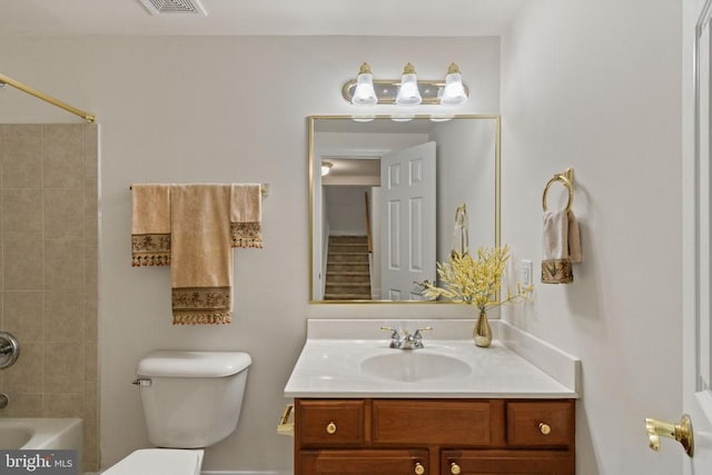 11918 Boulder Ct, Spotsylvania, VA 22553 - full bath featuring vanity and bathing tub / shower combination