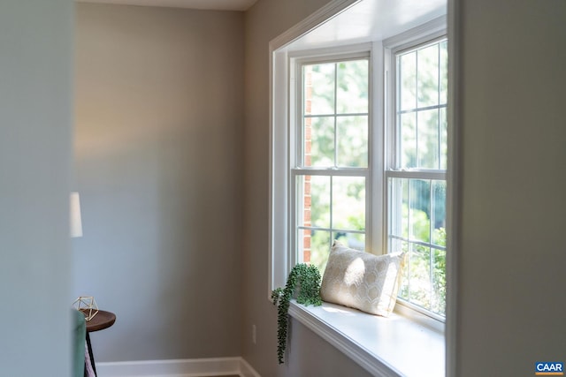 1601 Antoinette Ave, Charlottesville, VA 22903 - detailed view of baseboards