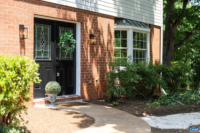 1601 Antoinette Ave, Charlottesville, VA 22903 - entrance to property featuring brick siding