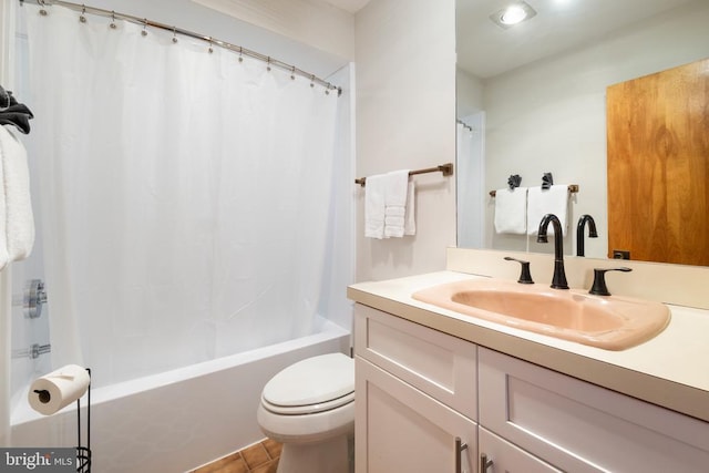 1545 Cliffs, Roseland, VA 22967 - bathroom featuring vanity, toilet, and shower / bath combination with curtain