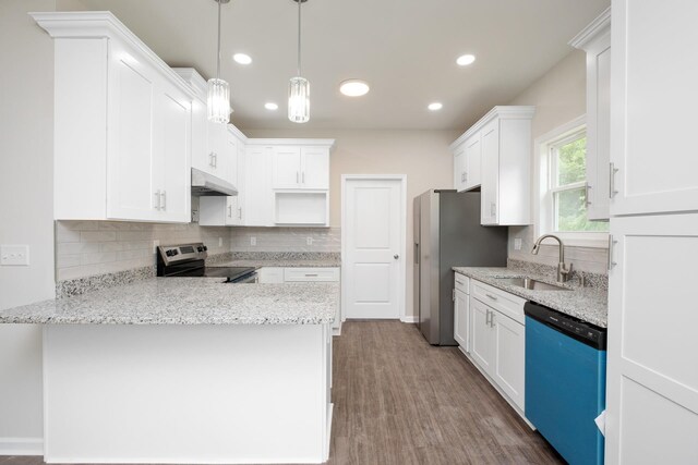 445 Wirt Ave, Elkton, VA 22827 - photo 8