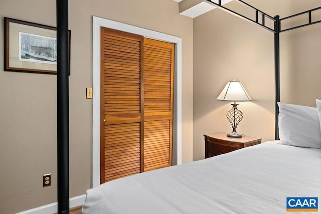 1808 High Ridge Ct, Condos, Wintergreen Resort, VA 22967 - bedroom featuring a closet and baseboards