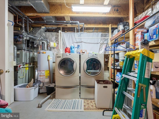 33 Pepper Tree Ct, Warrenton, VA 20186 - laundry area featuring gas water heater and washer and dryer