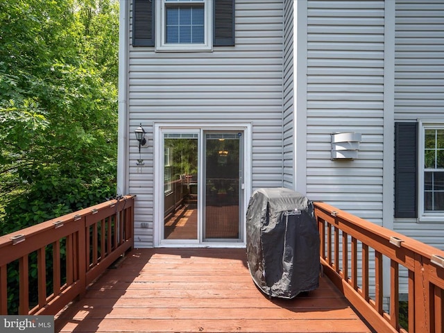 33 Pepper Tree Ct, Warrenton, VA 20186 - deck featuring area for grilling