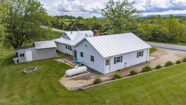 aerial view of property and surrounding area