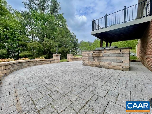 151 Deer Run Dr, Zion Crossroads, VA 22942 - view of patio