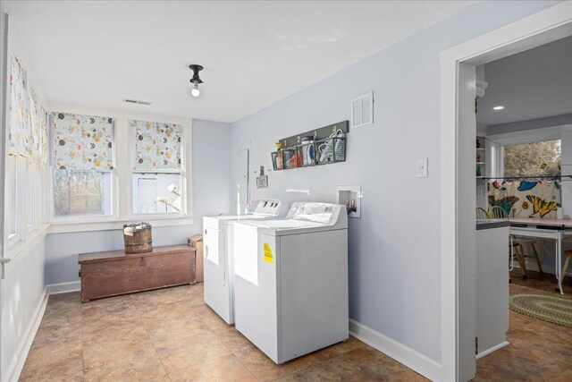 6772 S E Side Hwy, Elkton, VA 22827 - laundry room with independent washer and dryer and baseboards