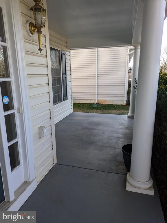view of patio / terrace featuring a porch