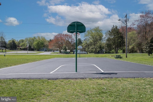 228 Poplar Dr, Louisa, VA 23093 - view of basketball court with a yard and community basketball court